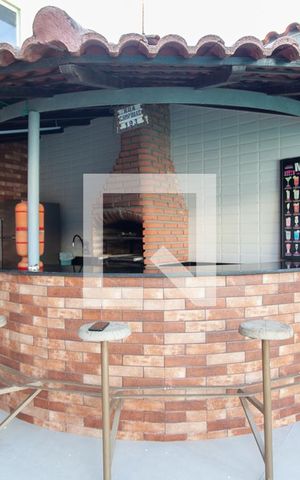 Casa à venda com 360m², 4 quartos e 1 vaga Casa à venda com 360m², 4 quartos e 1 vagaEspaço Gourmet