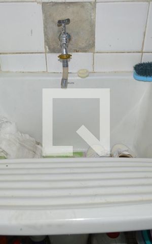 Apartamento para alugar com 87m², 2 quartos e sem vagaBanheiro de serviço