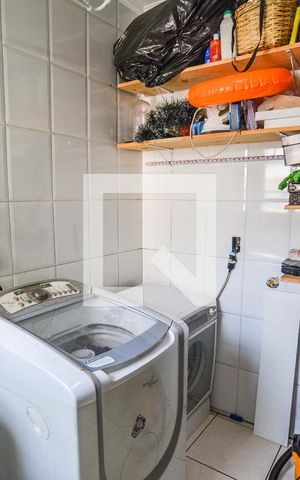 Casa de condomínio à venda com 157m², 3 quartos e 2 vagasÁrea de Serviço