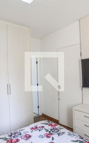 Casa de condomínio à venda com 157m², 3 quartos e 2 vagasQuarto Suíte