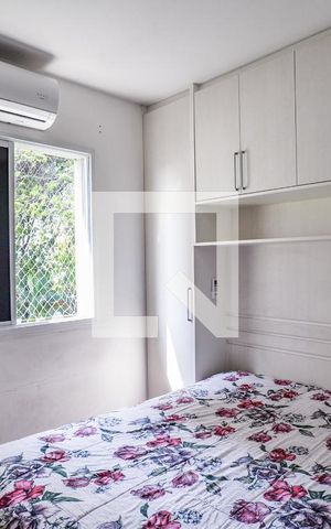 Casa de condomínio à venda com 157m², 3 quartos e 2 vagasQuarto Suíte