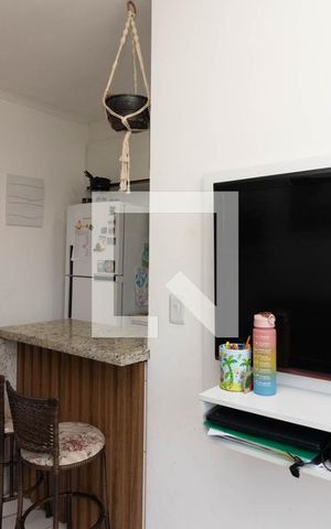 Apartamento à venda com 48m², 2 quartos e sem vaga Apartamento à venda com 48m², 2 quartos e sem vagaSala