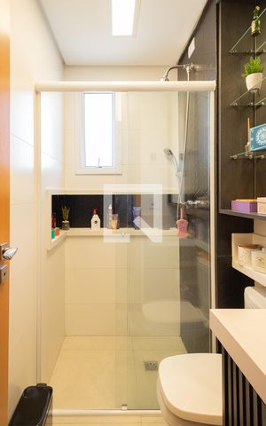 Apartamento à venda com 52m², 2 quartos e 1 vagaBanheiro Social 