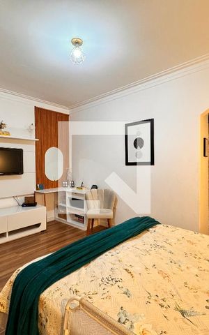 Casa à venda com 230m², 4 quartos e 3 vagas Casa à venda com 230m², 4 quartos e 3 vagasSuite