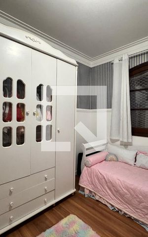 Casa à venda com 230m², 4 quartos e 3 vagas Casa à venda com 230m², 4 quartos e 3 vagasQuarto 1