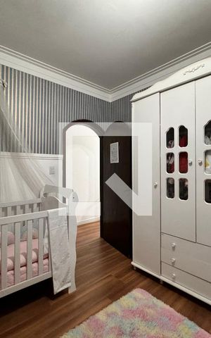 Casa à venda com 230m², 4 quartos e 3 vagas Casa à venda com 230m², 4 quartos e 3 vagasQuarto 1