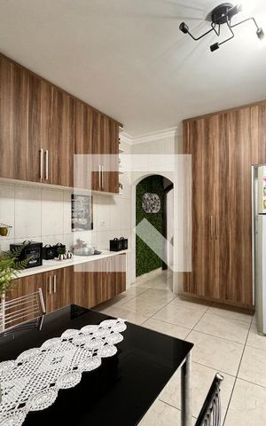 Casa à venda com 230m², 4 quartos e 3 vagas Casa à venda com 230m², 4 quartos e 3 vagasCozinha