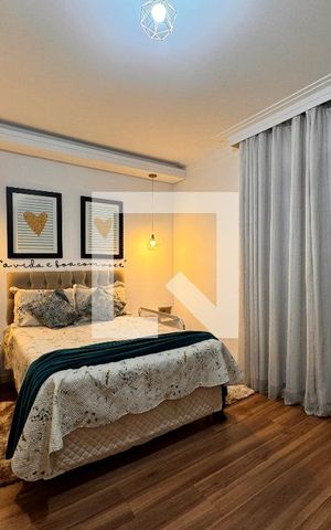 Casa à venda com 230m², 4 quartos e 3 vagas Casa à venda com 230m², 4 quartos e 3 vagasSuite