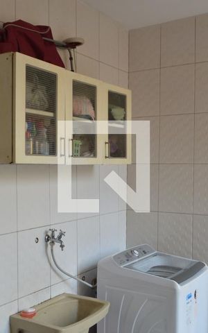 Casa à venda com 65m², 2 quartos e sem vagaÁrea de Serviço