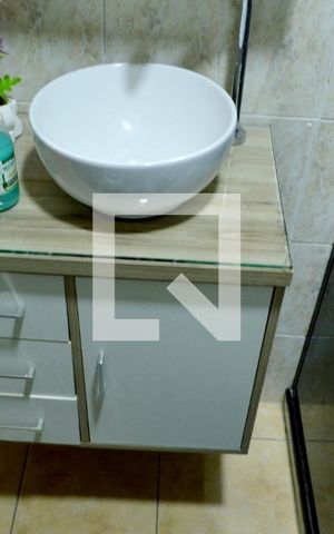 Casa à venda com 65m², 2 quartos e sem vagaBanheiro