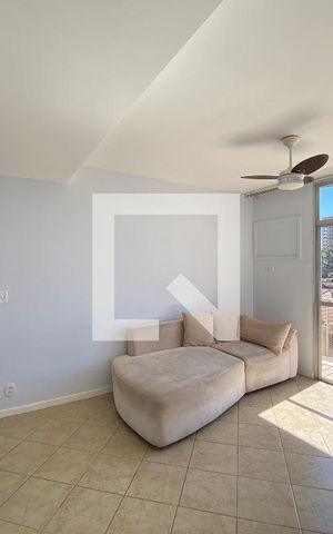 Apartamento à venda com 78m², 3 quartos e 1 vagaSala