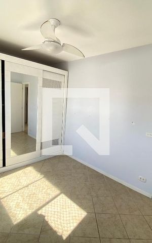 Apartamento à venda com 78m², 3 quartos e 1 vagaQuarto 2