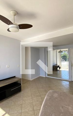 Apartamento à venda com 78m², 3 quartos e 1 vagaSala