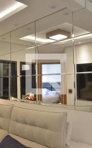 Apartamento à venda com 100m², 2 quartos e 2 vagasSala