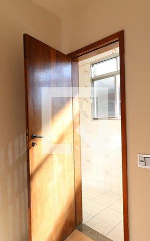Apartamento para alugar com 65m², 2 quartos e 1 vaga Apartamento para alugar com 65m², 2 quartos e 1 vagaQuarto de Serviço
