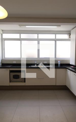 Apartamento para alugar com 94m², 2 quartos e 1 vagaCozinha