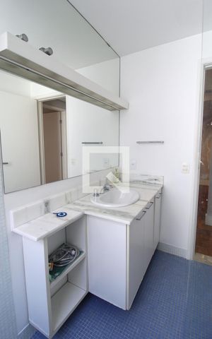 Apartamento para alugar com 94m², 2 quartos e 1 vagaBanheiro Social