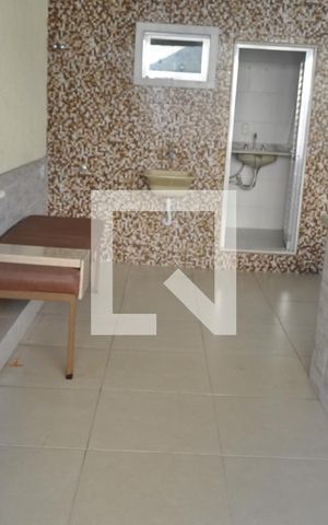 Casa para alugar com 60m², 1 quarto e sem vagaChurrasqueira