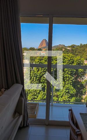 Casa de condomínio para alugar com 120m², 2 quartos e 2 vagas Casa de condomínio para alugar com 120m², 2 quartos e 2 vagasSala