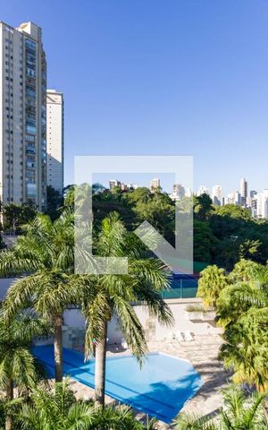 Apartamento à venda com 130m², 3 quartos e 3 vagas Apartamento à venda com 130m², 3 quartos e 3 vagasVista