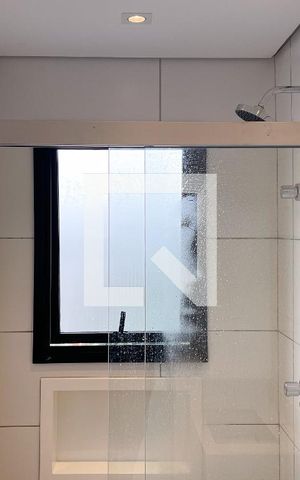 Apartamento à venda com 52m², 2 quartos e 1 vaga Apartamento à venda com 52m², 2 quartos e 1 vagaBanheiro Social