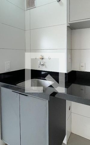Apartamento à venda com 52m², 2 quartos e 1 vaga Apartamento à venda com 52m², 2 quartos e 1 vagaÁrea de Serviço