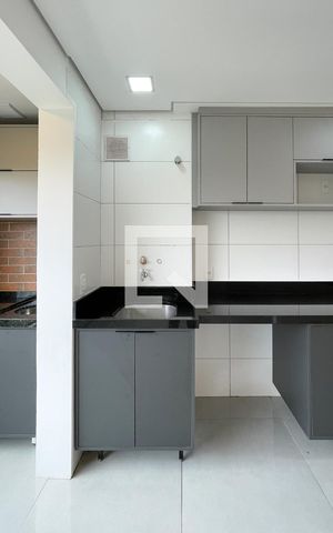 Apartamento à venda com 52m², 2 quartos e 1 vaga Apartamento à venda com 52m², 2 quartos e 1 vagaÁrea de Serviço