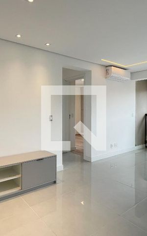 Apartamento à venda com 52m², 2 quartos e 1 vaga Apartamento à venda com 52m², 2 quartos e 1 vagaSala
