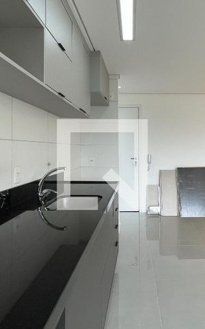 Apartamento à venda com 52m², 2 quartos e 1 vaga Apartamento à venda com 52m², 2 quartos e 1 vagaCozinha
