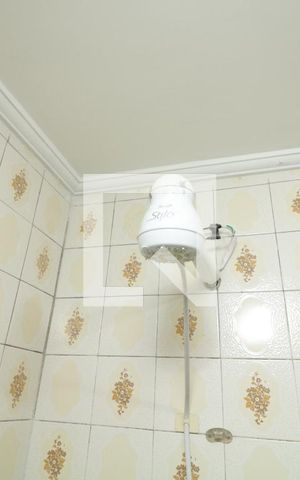 Casa à venda com 200m², 2 quartos e 2 vagasBanheiro