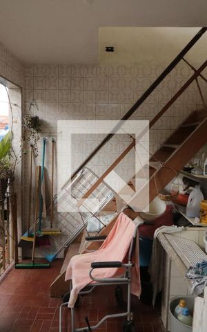 Casa à venda com 200m², 2 quartos e 2 vagasÁrea de Serviço