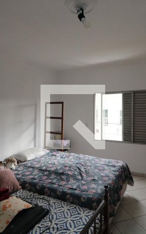 Casa à venda com 200m², 2 quartos e 2 vagasQuarto