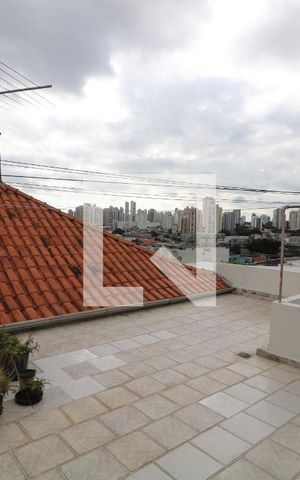 Casa à venda com 200m², 2 quartos e 2 vagasÁrea externa