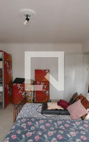 Casa à venda com 200m², 2 quartos e 2 vagasQuarto