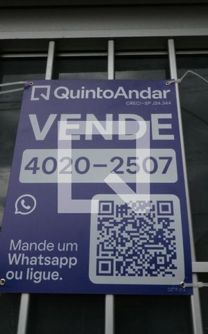 Casa à venda com 200m², 2 quartos e 2 vagasFachada