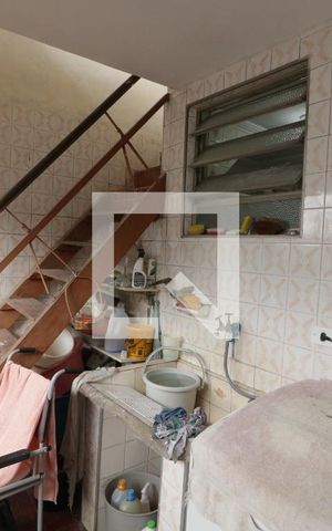 Casa à venda com 200m², 2 quartos e 2 vagasÁrea de Serviço