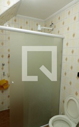 Casa à venda com 200m², 2 quartos e 2 vagasBanheiro