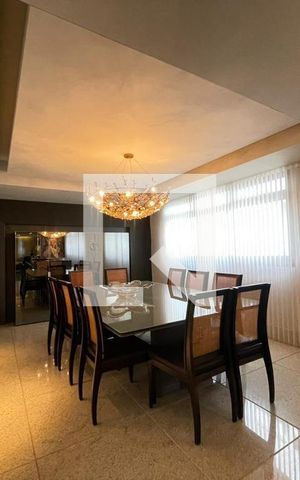 Apartamento à venda com 276m², 4 quartos e 5 vagas Apartamento à venda com 276m², 4 quartos e 5 vagasSala
