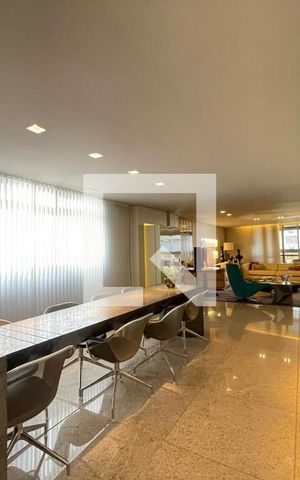 Apartamento à venda com 276m², 4 quartos e 5 vagas Apartamento à venda com 276m², 4 quartos e 5 vagasSala