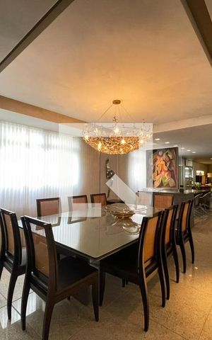 Apartamento à venda com 276m², 4 quartos e 5 vagas Apartamento à venda com 276m², 4 quartos e 5 vagasSala