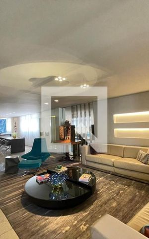 Apartamento à venda com 276m², 4 quartos e 5 vagas Apartamento à venda com 276m², 4 quartos e 5 vagasSala
