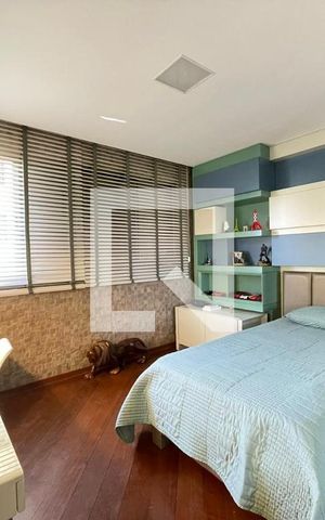 Apartamento à venda com 276m², 4 quartos e 5 vagas Apartamento à venda com 276m², 4 quartos e 5 vagasQuarto 2