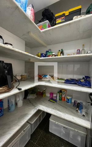 Apartamento à venda com 276m², 4 quartos e 5 vagas Apartamento à venda com 276m², 4 quartos e 5 vagasCozinha