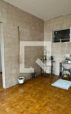 Casa para alugar com 400m², 4 quartos e 8 vagasEntrada
