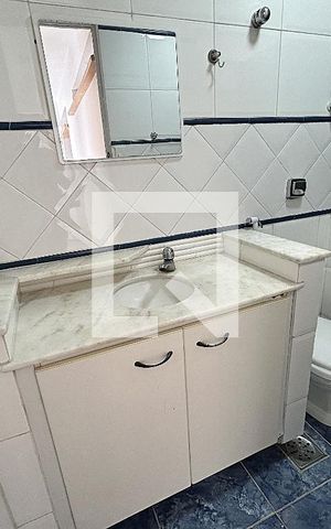 Apartamento para alugar com 50m², 1 quarto e sem vagaBanheiro