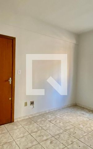 Apartamento à venda com 70m², 2 quartos e 1 vaga Apartamento à venda com 70m², 2 quartos e 1 vagaSala