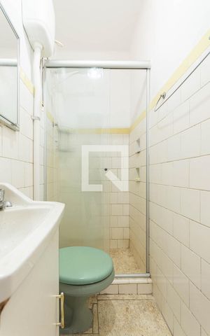 Apartamento à venda com 74m², 1 quarto e sem vagaBanheiro