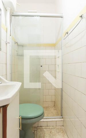 Apartamento à venda com 74m², 1 quarto e sem vagaBanheiro