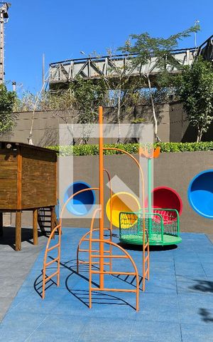 Apartamento à venda com 47m², 1 quarto e sem vagaÁrea comum - Playground