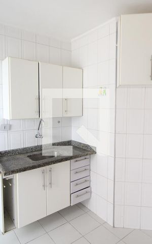 Apartamento à venda com 62m², 2 quartos e 1 vagaCozinha